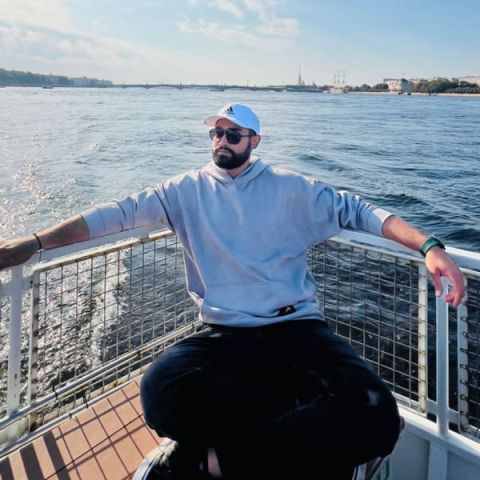 دانلود آهنگ مهدی غیاثی به نام دستم به کجا بنده